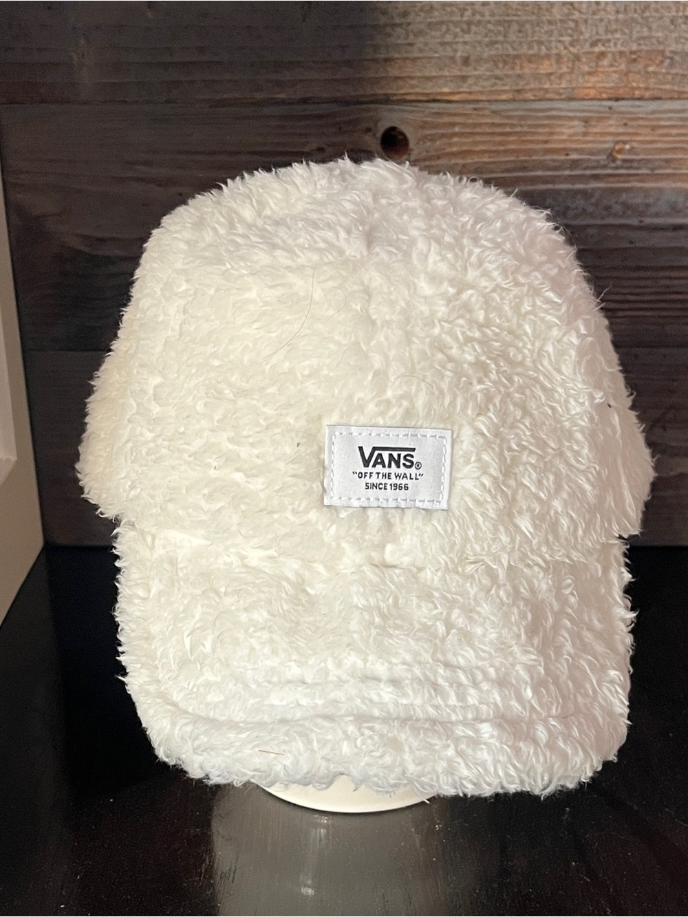 Vans Delin Curved Bill Jockey Hat 
-Marshmallow White